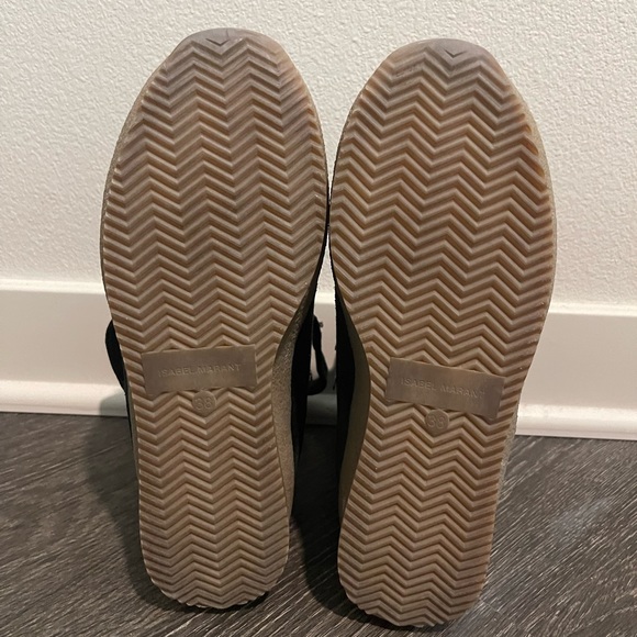 Size 38 Isabel Marant Gray High-Top Laced Sneakers with Gum-bottom - Picture 5 of 5